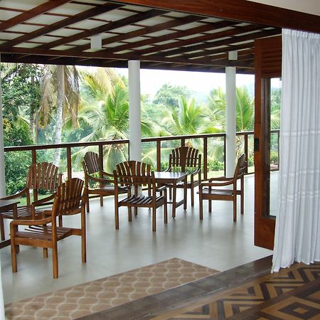 Serene Villa Ratnapura Buitenkant foto