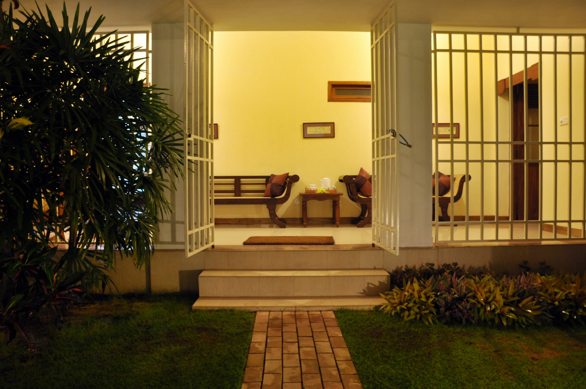 Serene Villa Ratnapura Buitenkant foto